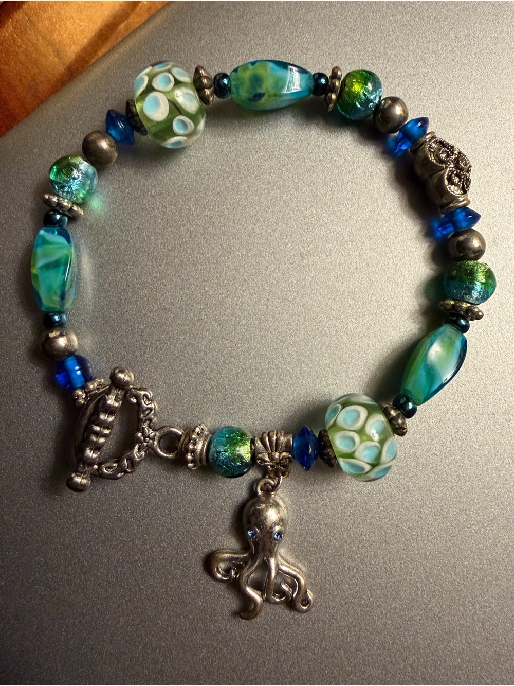 Vintage Lampwork Glass Beads Hand Made Octopus Toggle Bracelet Sz 7.5